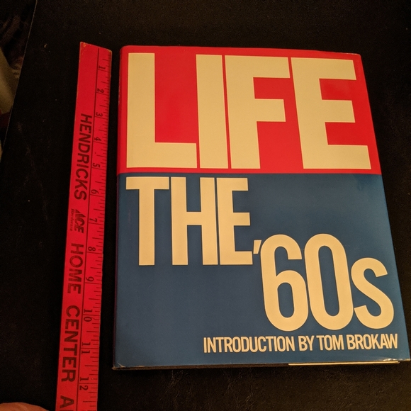 ๐ 1989 "LIFE, The 60's" Hardback Book - Picture 13 of 13